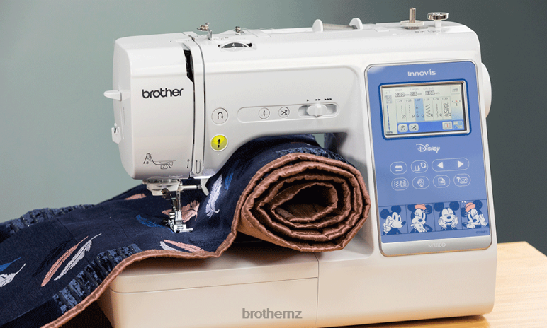 Equipment Brother Innov-is M380D Disney sewing, quilting and embroidery machine