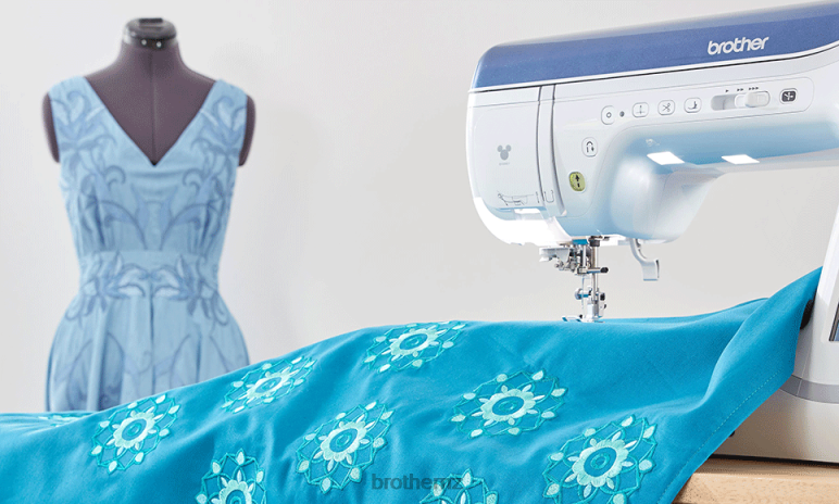 Equipment Brother Innov-is Stellaire XJ1 sewing, quilting and embroidery machine