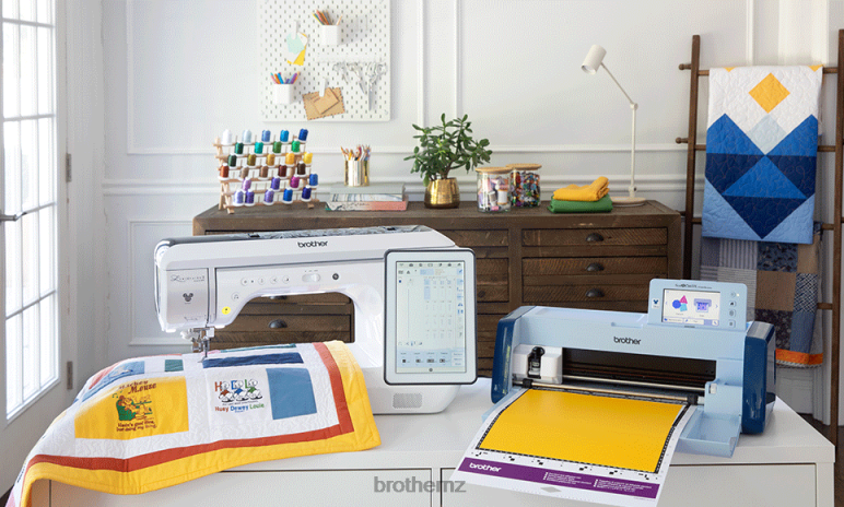 Equipment Brother Luminaire Innov-is XP3 Sewing, Quilting and Embroidery Machine